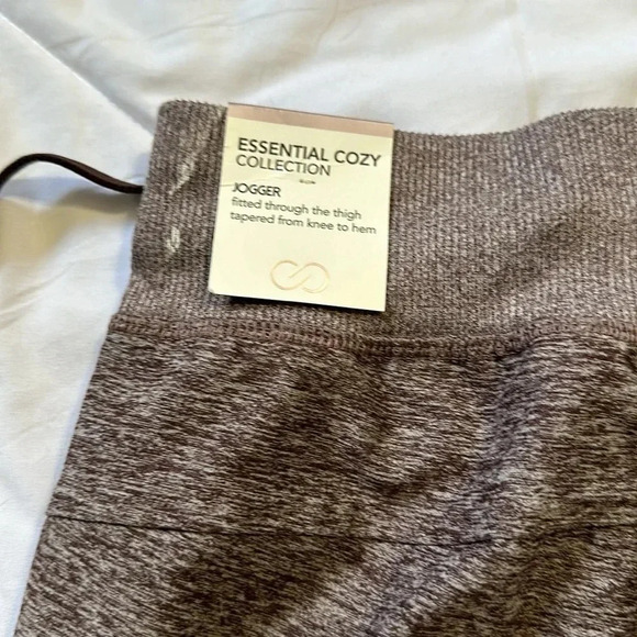 Calia essential cozy joggers cocoa color size small NWT - Picture 6 of 7